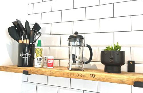 Ideal 4 Bed Home sleeps 7 Nr Middlebrook Stadium - Foto 30