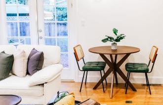 Serene Escape 2BD Private Patio & Firepit near Stanford - Foto 12