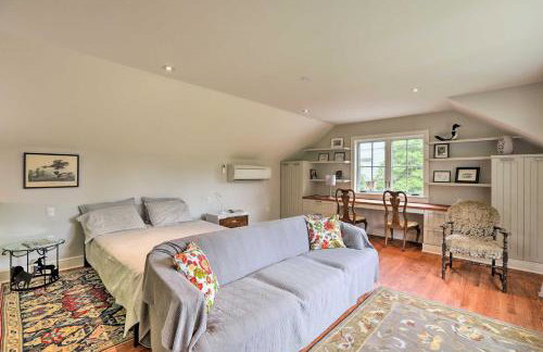 Barn-Like Studio Suite w/ Flowering Garden! - Photo 14