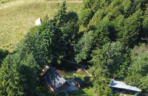 Chatka z sauną nad rzeką - Foto 14