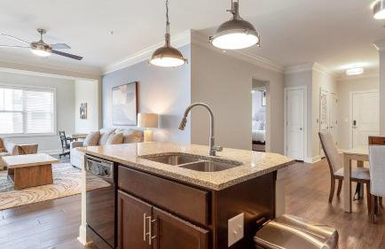 Landing Stylish 3BD Clubhouse Gym - Photo 9