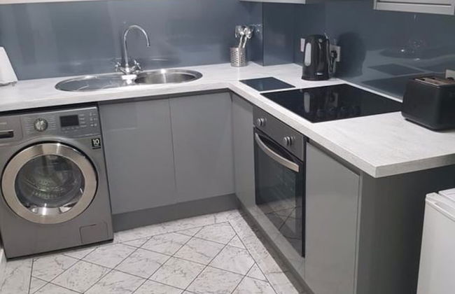 May's House - Photo 7