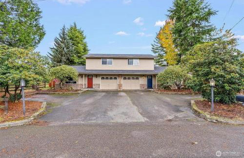 Cozy home, Walk to Lake, Food & Shops, EV Charger - Foto 4