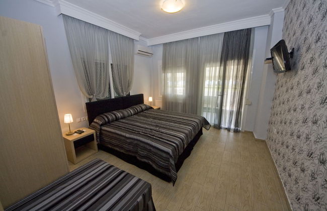 Hotel Horizontas - Photo 1