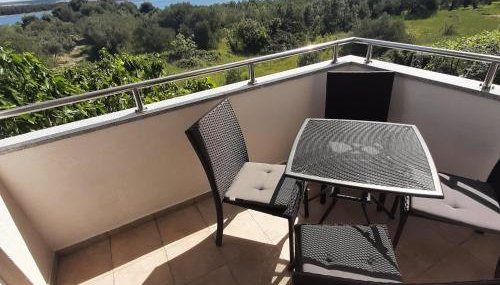 Apartman with sea view KAVALA- Pašman, Kraj - Foto 5