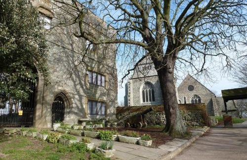 Beautiful 'Rose-Dene' with ample parking - Foto 9