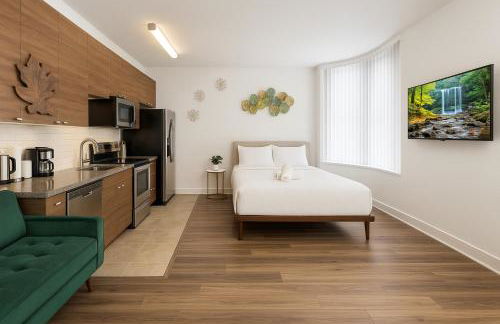 Marina Hideaway - Pool, Hot Tub & Gym - Photo 6