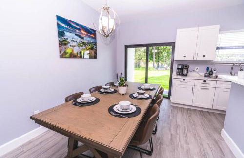 2023 Built! FineArt, Putt-Putt, Hammock, Backyard, Pet and Kid friendly - Photo 50