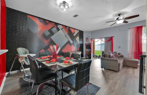 Themed Resort Home 15 min drive to Disney - Foto 12