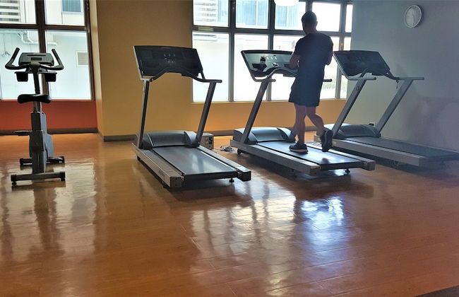 Cozy Pad in Heart of Makati HiSpeed WiFi - Photo 25