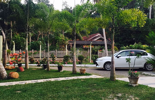 Peacock Villa - Photo 35