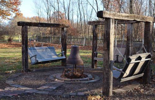 Restored historic home near ND and Amish Country - Foto 50