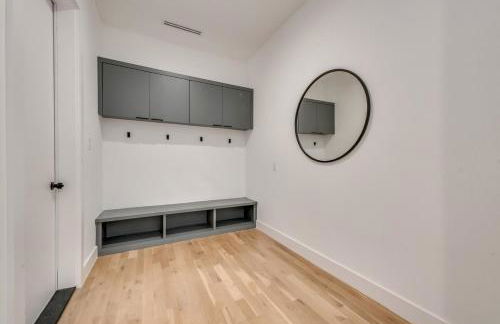 Mod Squad - Photo 55