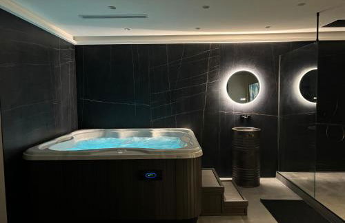 SUITE Esbly, Jacuzzi, Terrasse, Disneyland - Foto 1