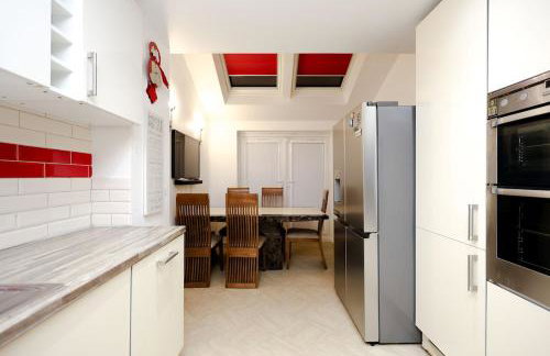 Cozy Place in Salford, Sleeps 8, 4 Bedroom, 5 Beds - Foto 50