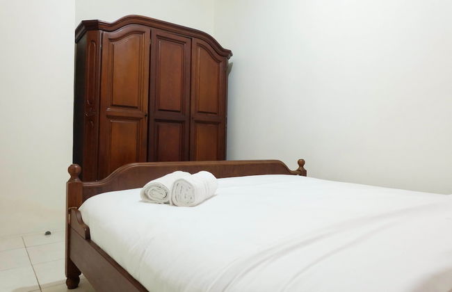 Homey & Vintage 2BR @ Sudirman Park Apartment - Foto 5