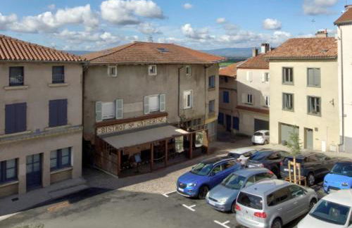 Confort moderne dans un gîte historique à Saint-Galmier - FR-1-496-276 - Foto 20