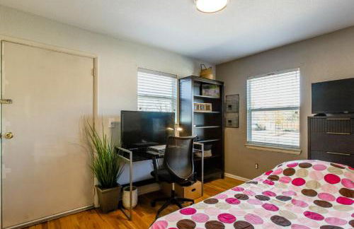 Furnished Patio! Suburban Gem 11 Mi to Dtwn Denver - Foto 22