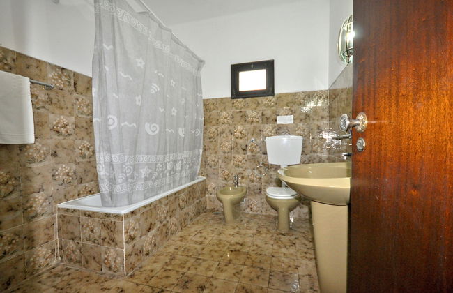 Traditional Private Pool, Walking Distance to Centre, Golf Facing - Foto 9