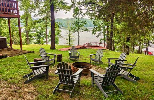 Log Home Hot Tub Retreat, Kayaks - Photo 7