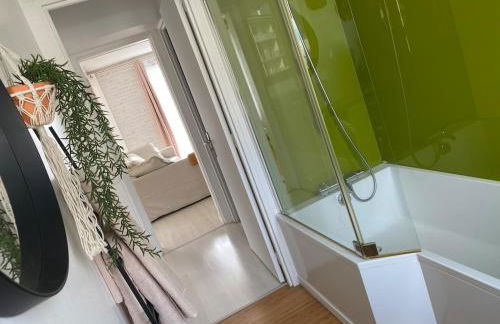 La Casa à Souhaits 70 m2 parking 2 bedrooms balcony - Foto 16