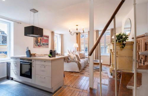 A la Fleur de Ly - Foto 1