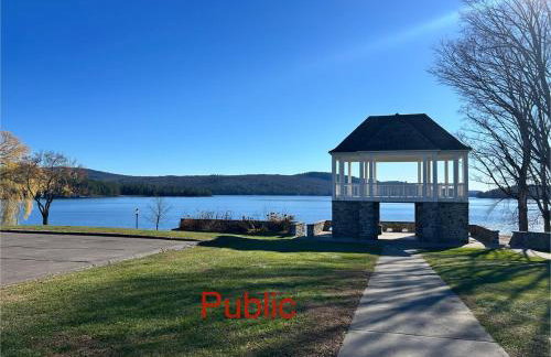 Adirondack Cabin - Foto 32