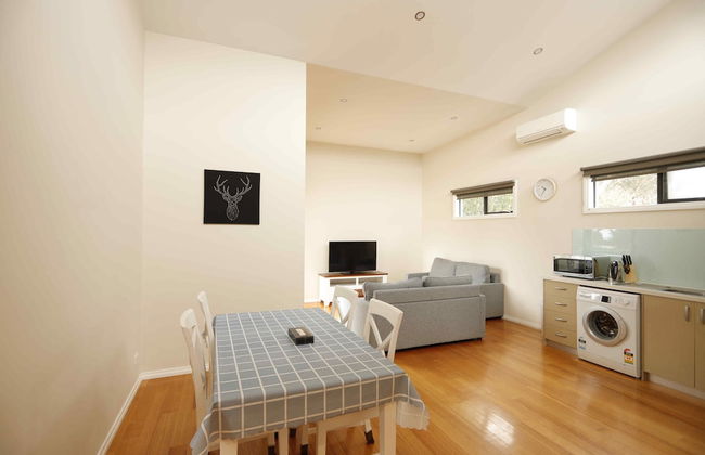 Apollo Bay Seal Apartments - Photo 12