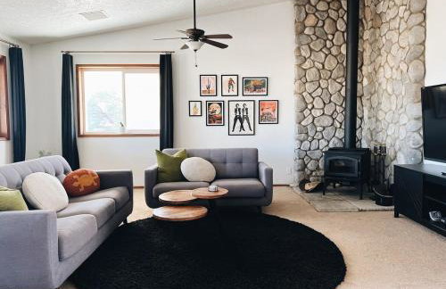 Walk to Pappy's Pioneertown, Spa Cosmic Cowboy - Foto 1