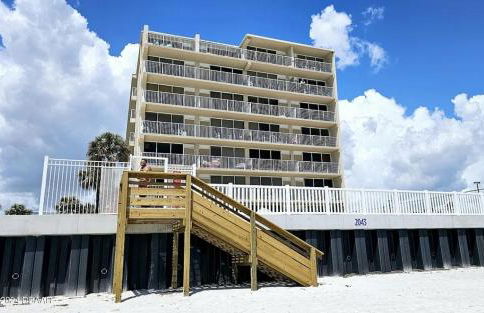 Ocean View Studio Condo w Balcony Pool and Free Parking - Foto 36