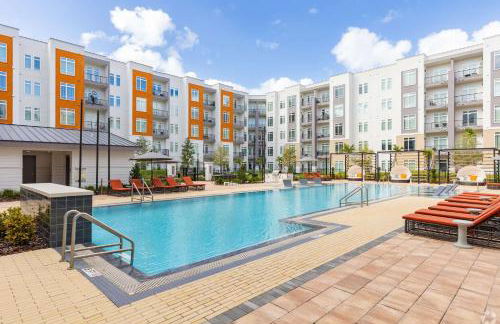 Riviere 2BR Apartment Pet Friendly Oasis Sleeps 6 Close to Epic Universe Pool & Gym - Foto 52