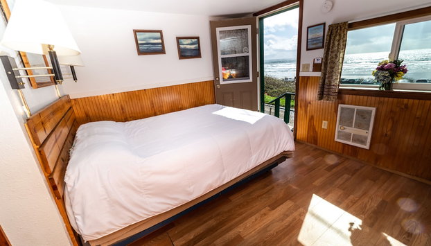 Oceanside Ocean Front Cabins - Foto 4, Habitación
