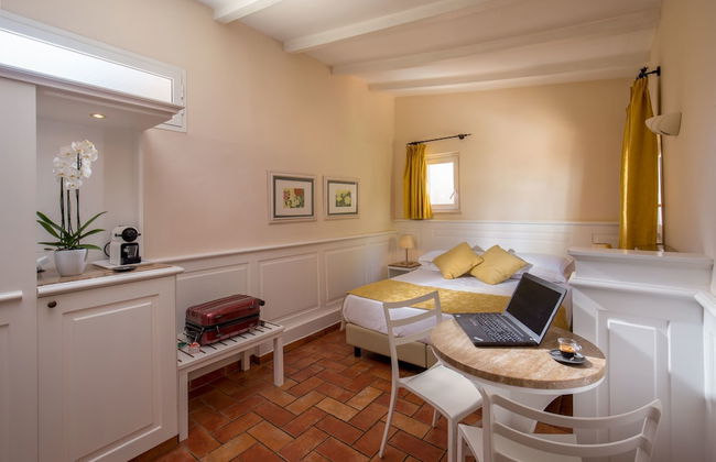 Aenea Superior Inn - Foto 16