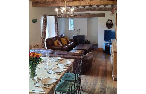 Gaer Hall Guilsfield a country mansion with hottub - Foto 11