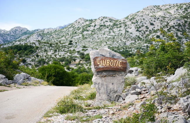 Traditional Stone House Bura - Nature Park Velebit - Foto 30