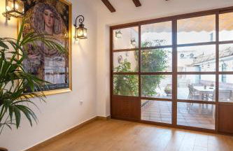 Casa Señorial La Iglesia en Gerena Sevilla Parking y Piscina - Foto 35