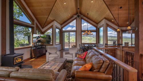 Alpine Recharge by KABINO Huge Views Hot tub Garage PS3 WiFi Loft - Foto 4