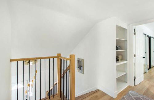 Lux MV Home Live Like A Local Backyard Oasis - Foto 13