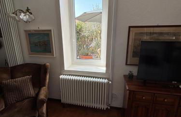 Ester Lakehouse, graziosa casa indipendente - Foto 4