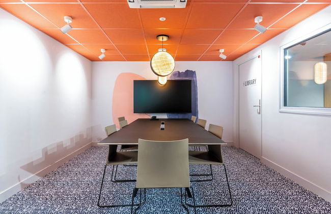 ECLA PARIS VILLEJUIF - Photo 40