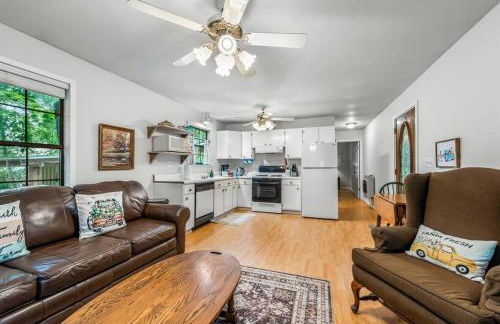 Faith Family Farmhouse on Farm in Mentone, Alabama - Foto 20