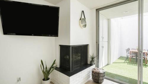 The Hillside Hideaway Mid Century Big Terrace - Foto 2