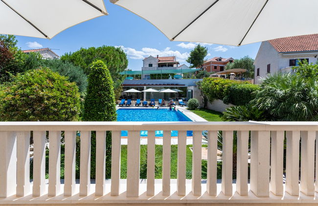 Vila Keti - Photo 74