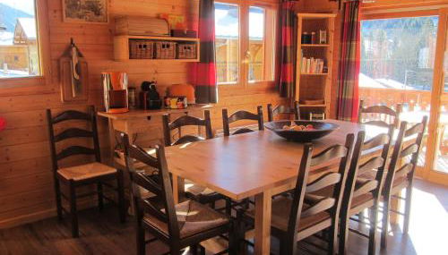 LATITUDE 47 - Photo 5