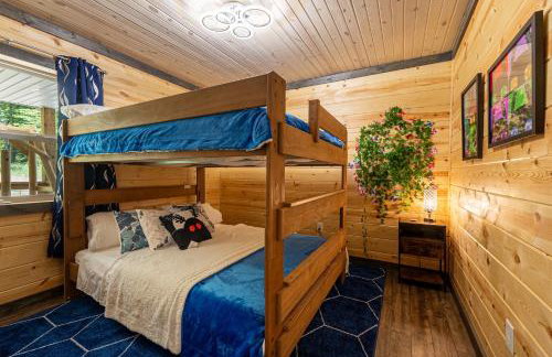 Wooded Circle - Barrel sauna, hot tub, fire pit - Foto 35