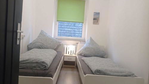 Work and Stay 6 Zimmer 150qm 12 Betten 3 Badezimmer - Foto 2