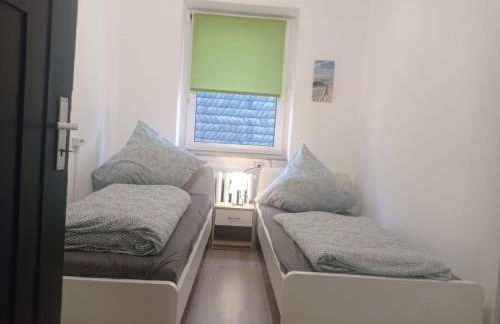 Work and Stay 6 Zimmer 150qm 12 Betten 3 Badezimmer - Foto 2