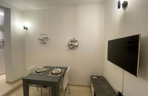 Civico 107 - Apartment with Private Parking - Photo 11