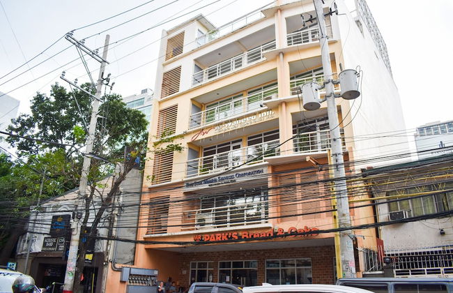 Birchtower by Jeizel Manila City - Photo 48