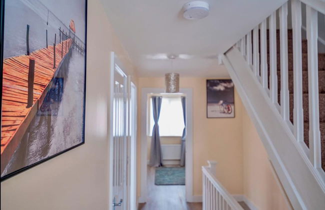 Cosy Home-sleeps 5- Private Garden- Free Parking - Foto 21